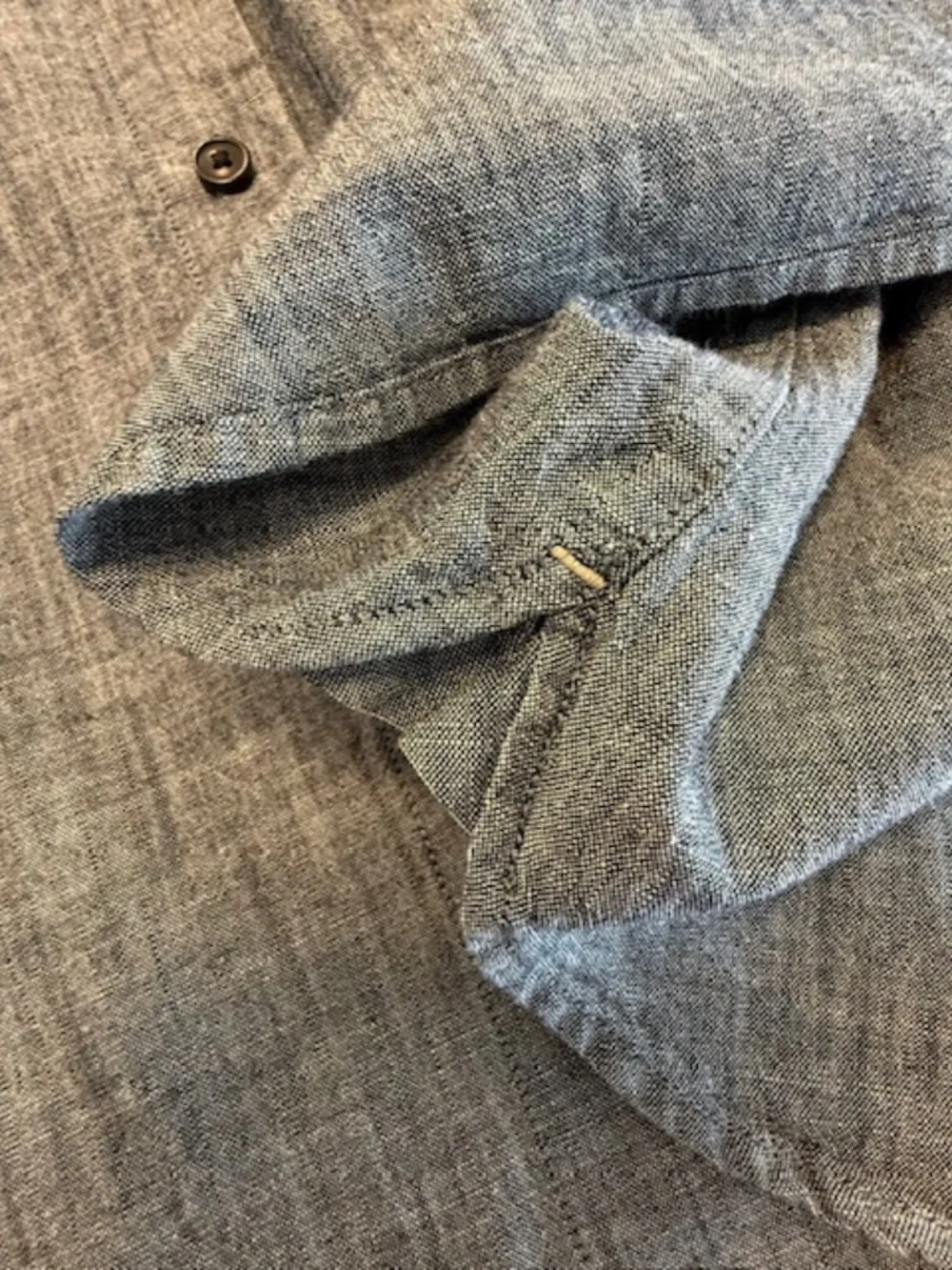 Banana Republic Men Large Standard Fit Cotton Charcoal Gray Shirt EUC